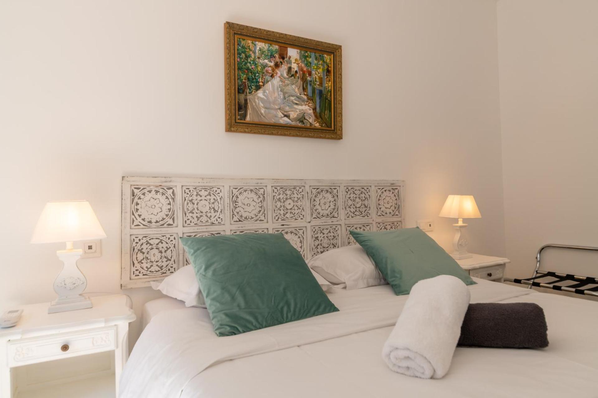 Bien D'Exception En Face Du Palais Des Papes Apartment Avignon Exterior photo